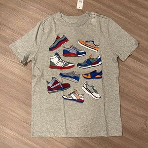 *NEW* Gapkids sneaker graphic tee